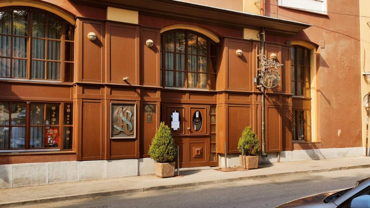 Cozy, Nice & Quiet Apartment Lucky Sarajevo - Free Public Parking Exterior foto