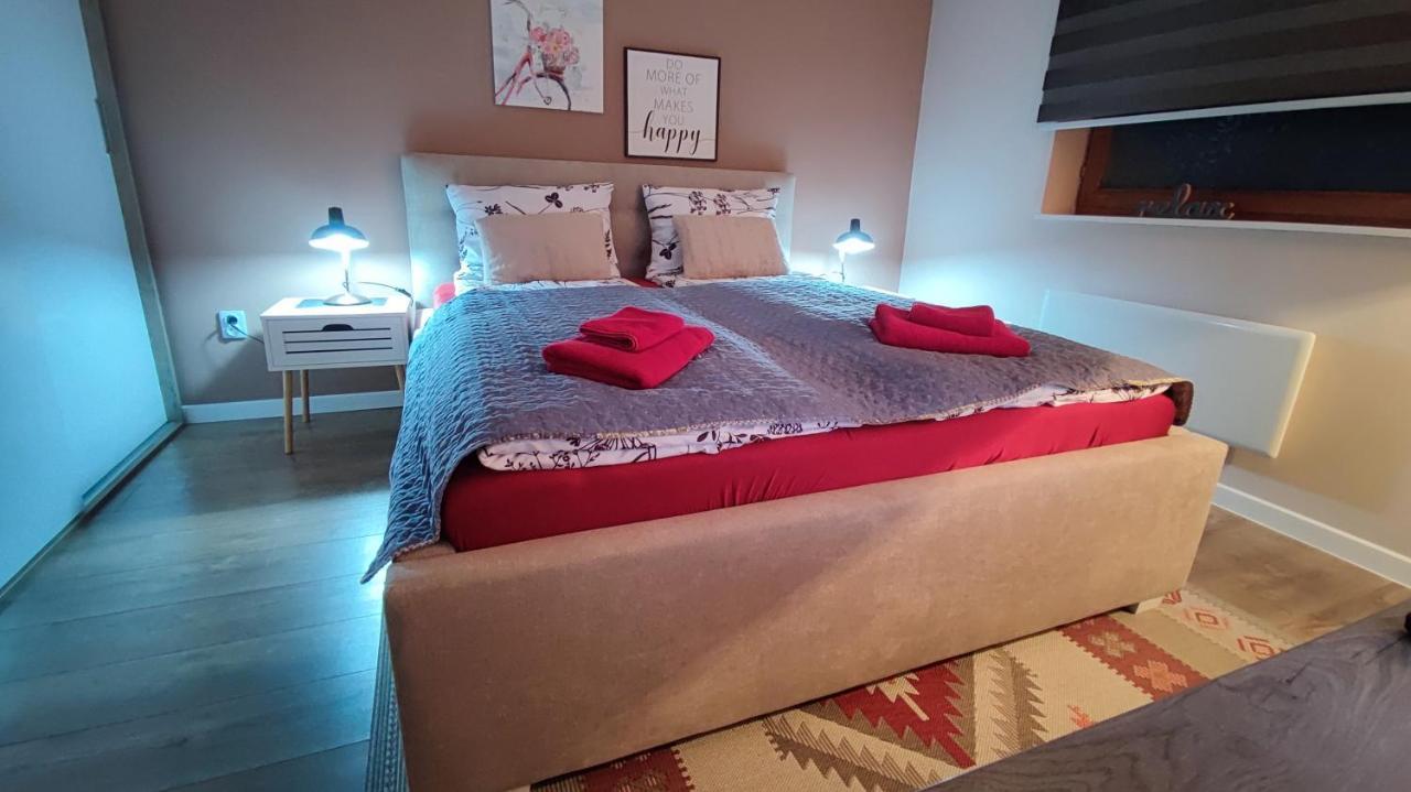 Cozy, Nice & Quiet Apartment Lucky Sarajevo - Free Public Parking Exterior foto